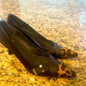 Stuart Weitzman- Beautiful animal print shoes